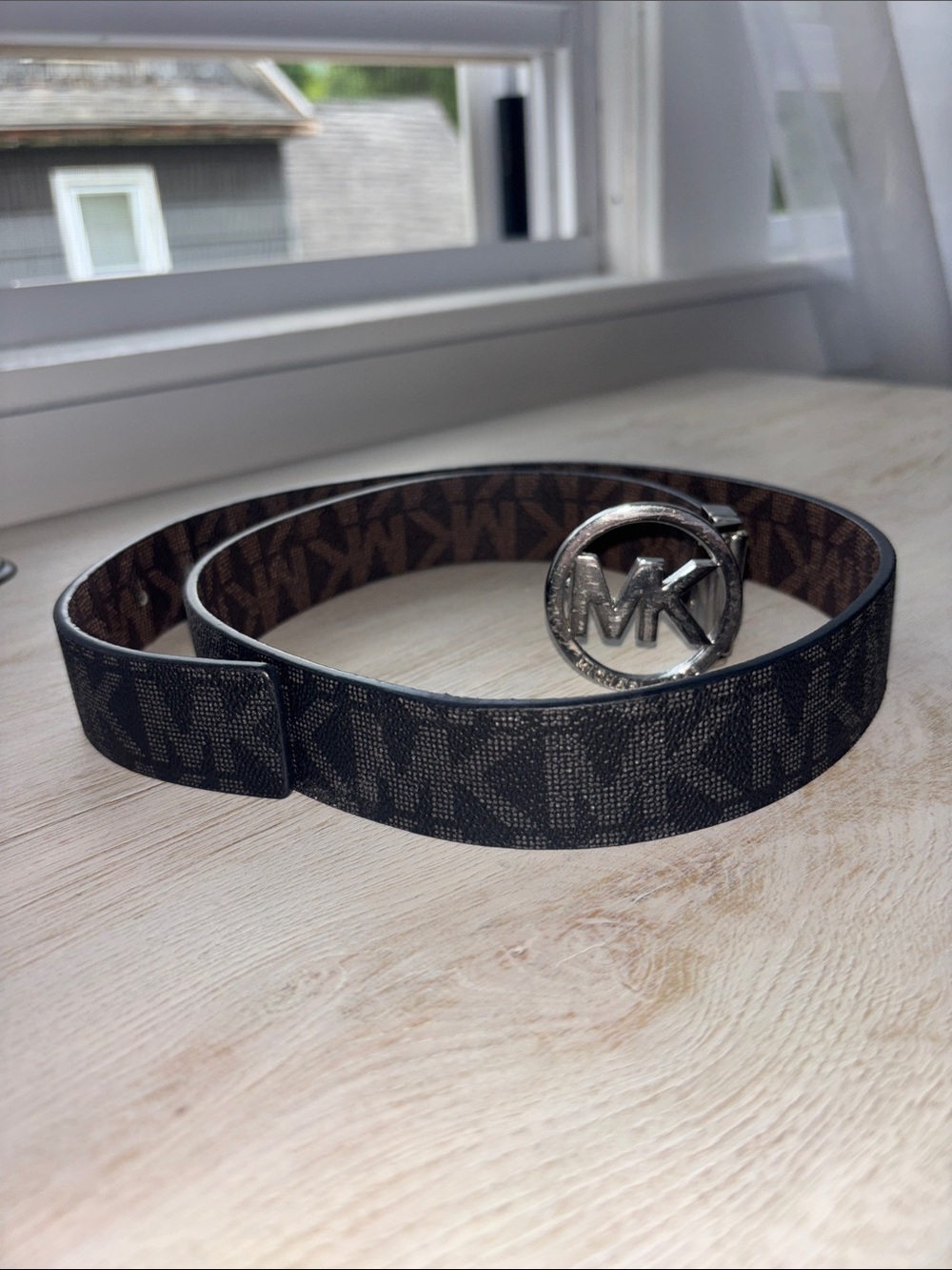 Michael Kors women’s  Black MK reversible Signature Logo Belt